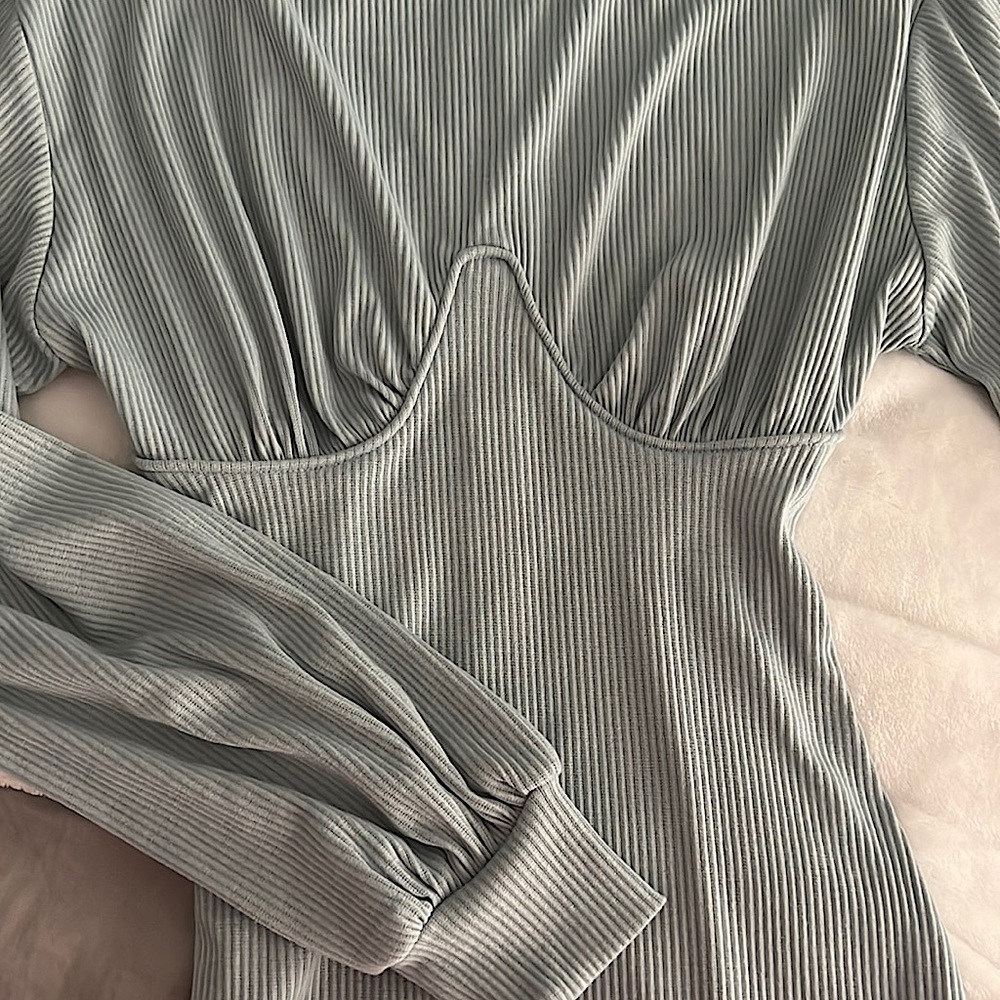 Mini dress in excellent condition, never worn!